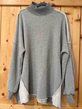 We The Free Wonderful Pullover Small